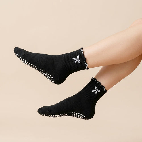 Audrey Bow Grip Socks Pack