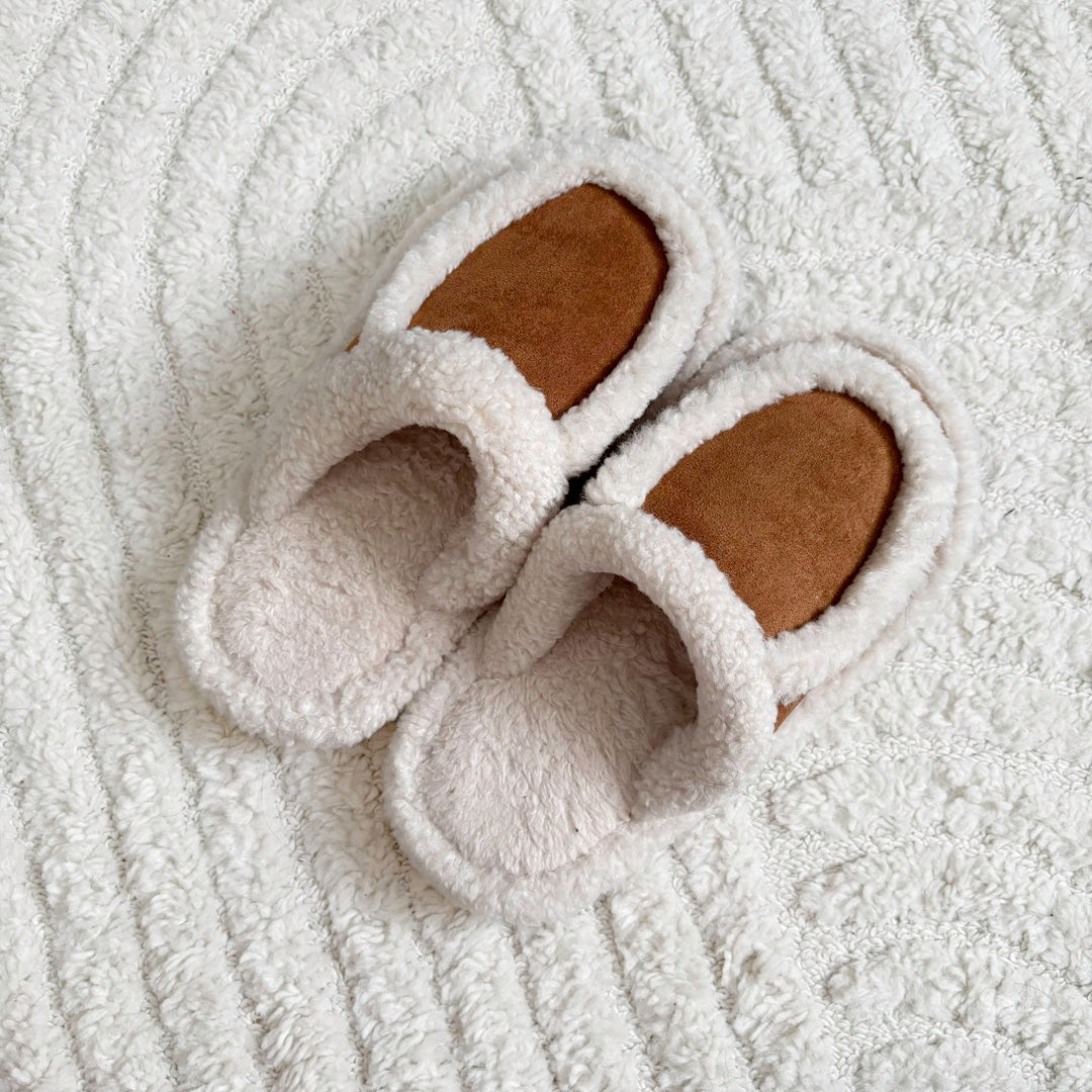 Lily Cozy Slippers