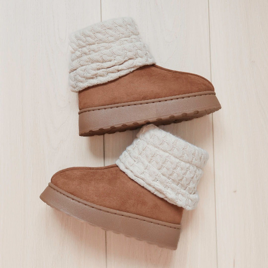 Mila Platform Boots