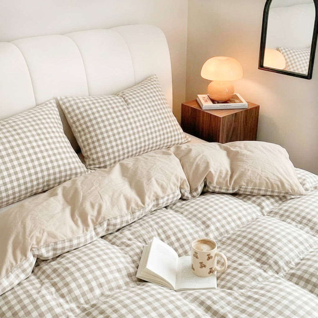 Cozy Gingham Bedding Set