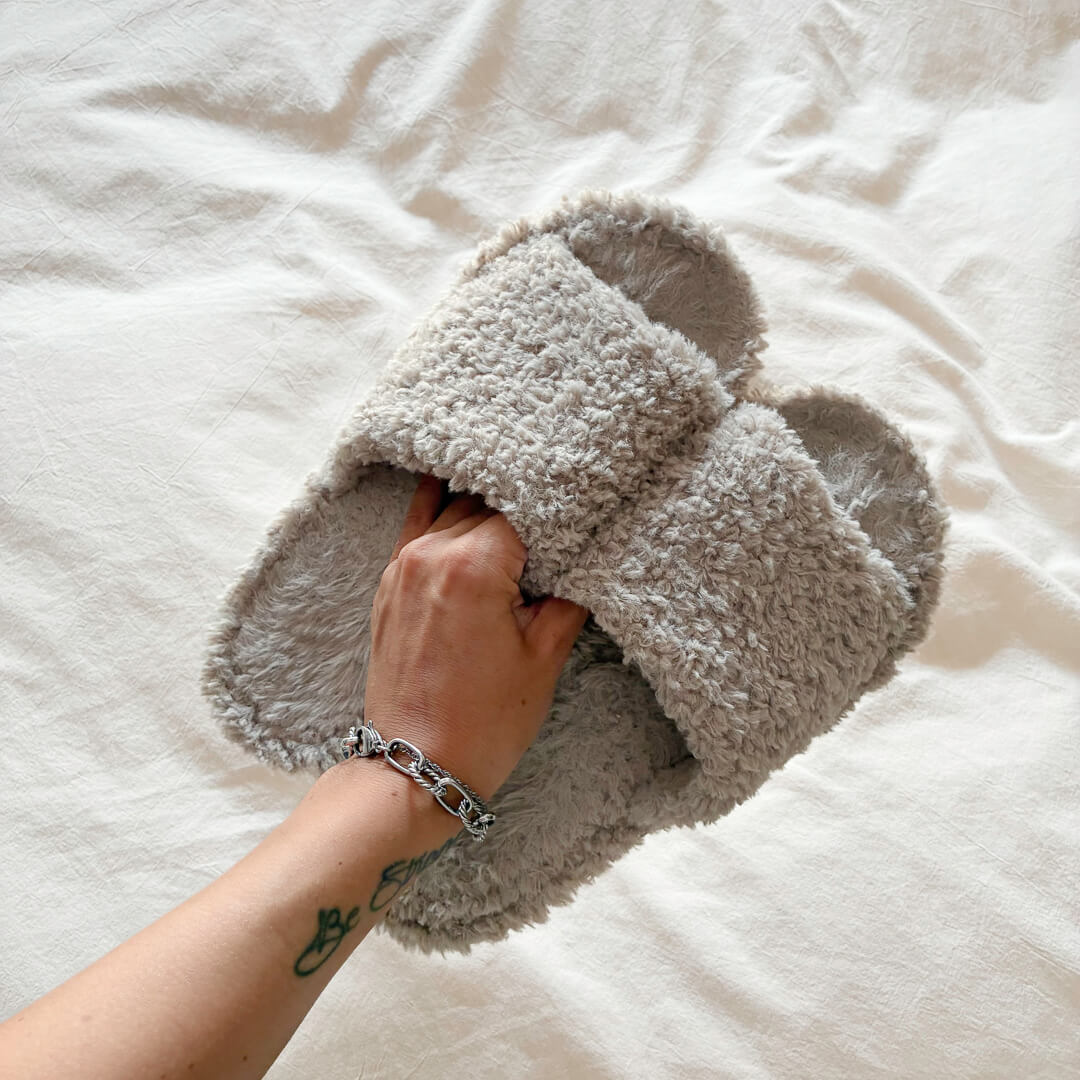 Eve Fuzzy Open Toe Slippers