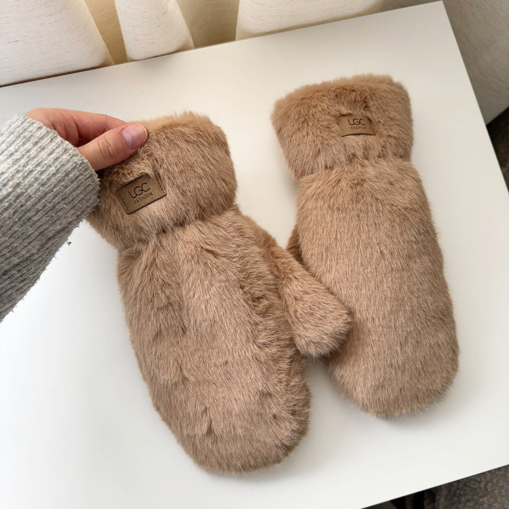 SleekerLife Plush Mittens