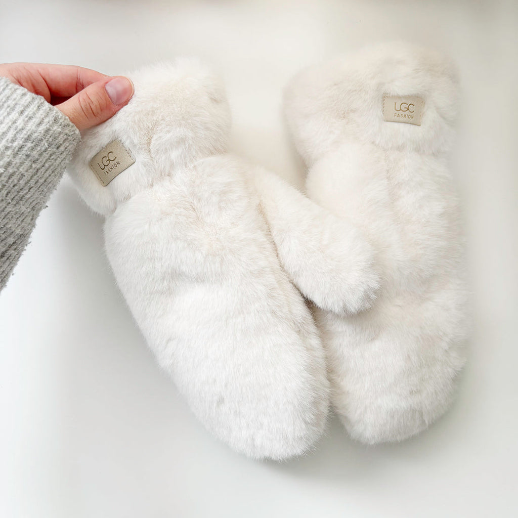 SleekerLife Plush Mittens