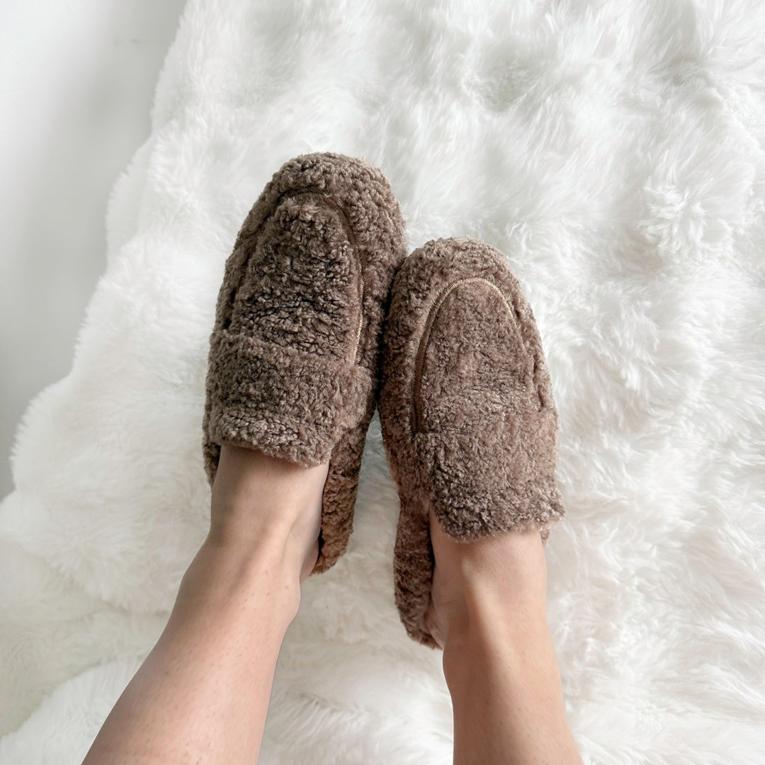 Ava Soft Teddy Slippers